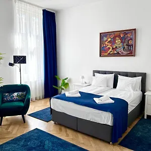 Fullmoon Luxury Apartman