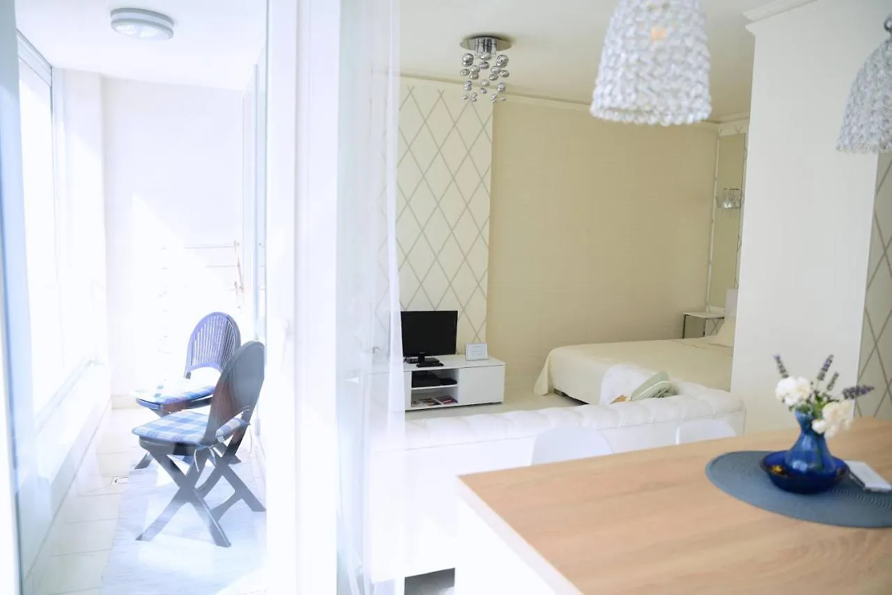 Apartment Cloe Apartman Szeged